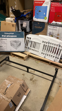 Gupamiga pet playpen white new in box