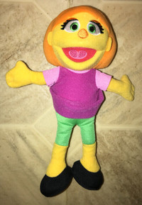 Sesame Street Plush JULIA Girl Doll 10 Inch Autistic