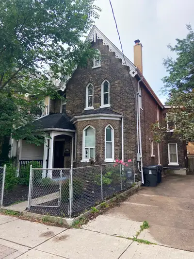 This is a one-bedroom in a two-bedroom apartment on the third floor. The kitchen and bathroom are sh...