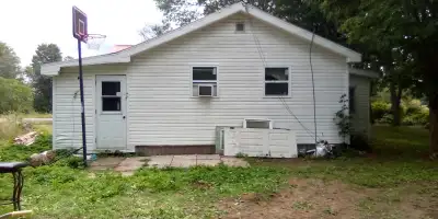 Canning $85,000 OBO Please text for address, viewing or information. (902) 698-9342 2 bedrooms on ma...