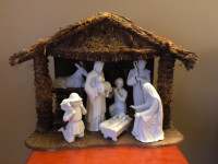 Vintage 1987 Enesco 7 Piece White Bisque Christmas Nativity Set
