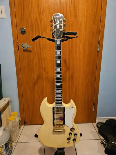 Epiphone Les Paul Custom 3- pickup SG guitar, View more