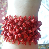 Stretchy Red Stone Glass Bead Bracelet