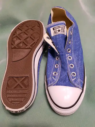 BRAND NEW CONVERSE ALL STAR MEN'S 8 WOMAN'S 10, View more