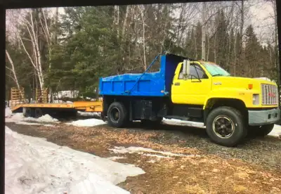 Will separate, GMC topkick 7500 ….12 ton 2001 loadstar deck over, duel wheel, tandem axle, 25 ft dec...