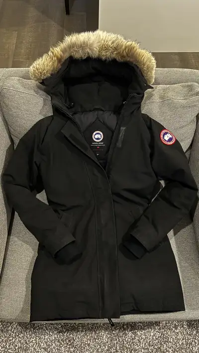 Canada goose duck down jacket - woman size S, View more