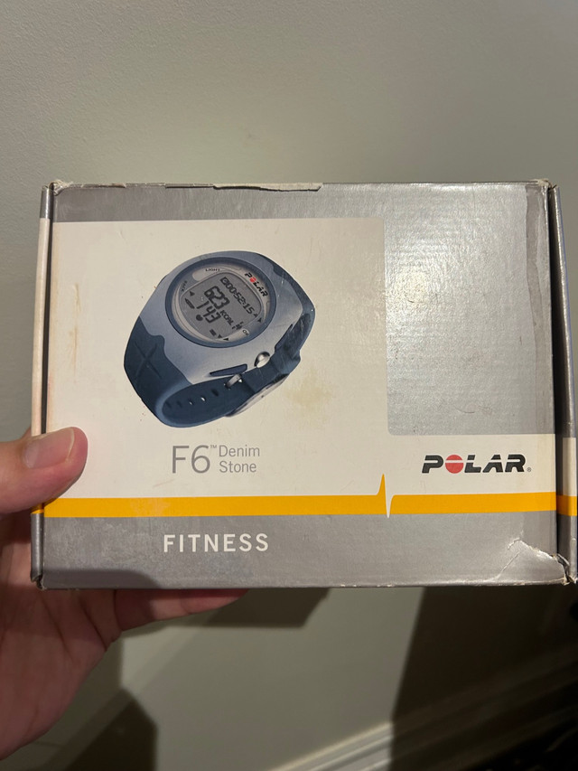 Fitness watch Polar F6 in Exercise Equipment in City of Toronto