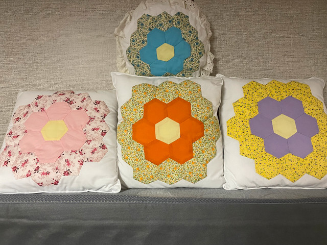 quilt hand made in Hobbies & Crafts in Leamington