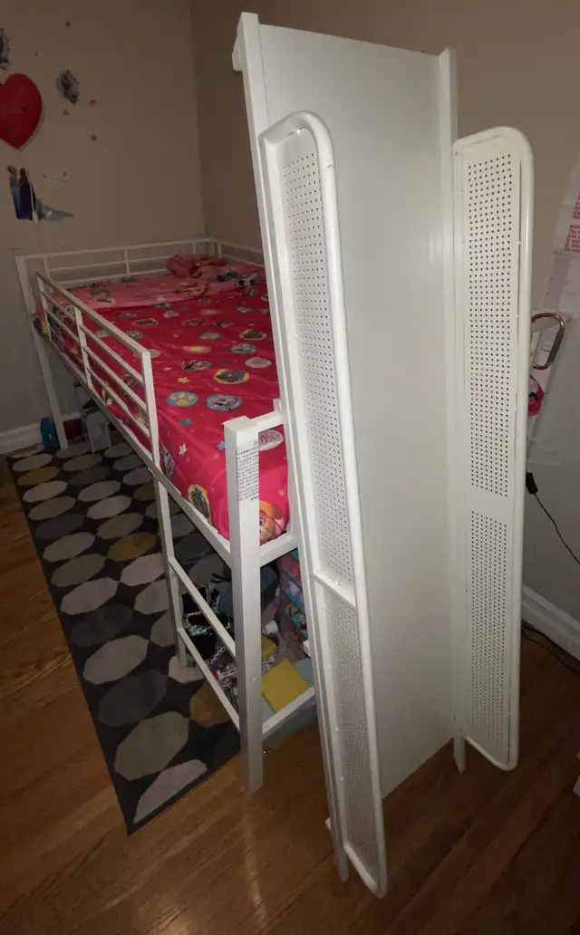 Twin Metal Loft Bed with latter and removable slide Ladder in Beds & Mattresses in City of Montréal - Image 4