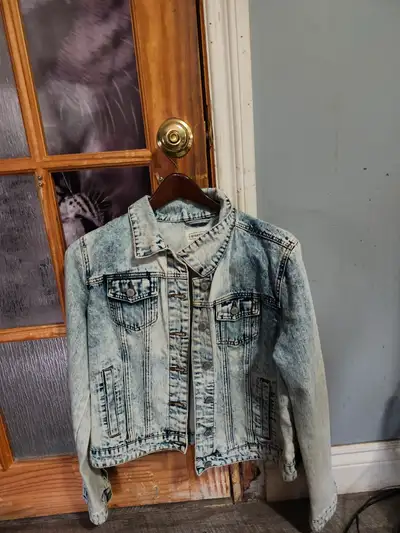 Womans jean coat, View more
