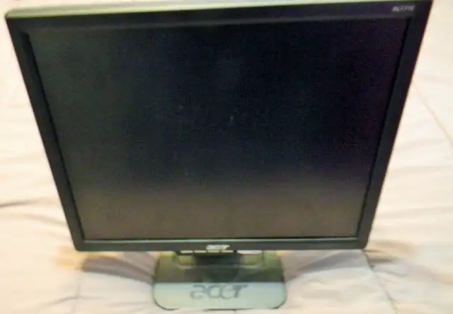 Acer computer monitor. $10 in Desktop Computers in Edmonton - Image 2