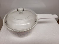 Vintage Corning Ware “Shadow Iris” Lidded 1.5 L Sauce Pan