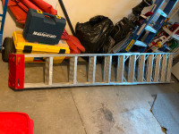 12’ Aluminum Step Ladder - Grade 2