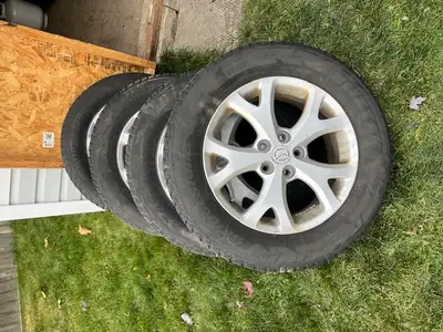 These 4 wheels removed from a Mazda CX-5 and were used as winter wheels. Bolt pattern 5X114.3mm. Whe...