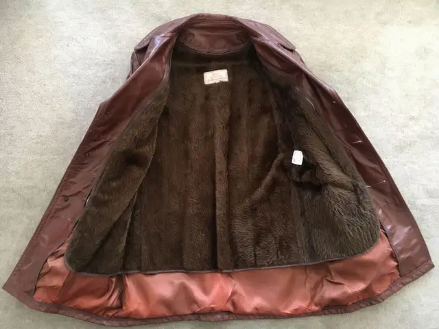 MINT 1970s Leather Car Coat - Size 40P - Like New in Men's in Oshawa / Durham Region - Image 6