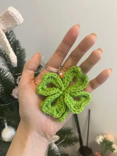 Lucky clover charm, View more