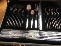 FLATWARE SET BERGHOFF 72 PIECES STRAIGHT  NEW NEVER USED 