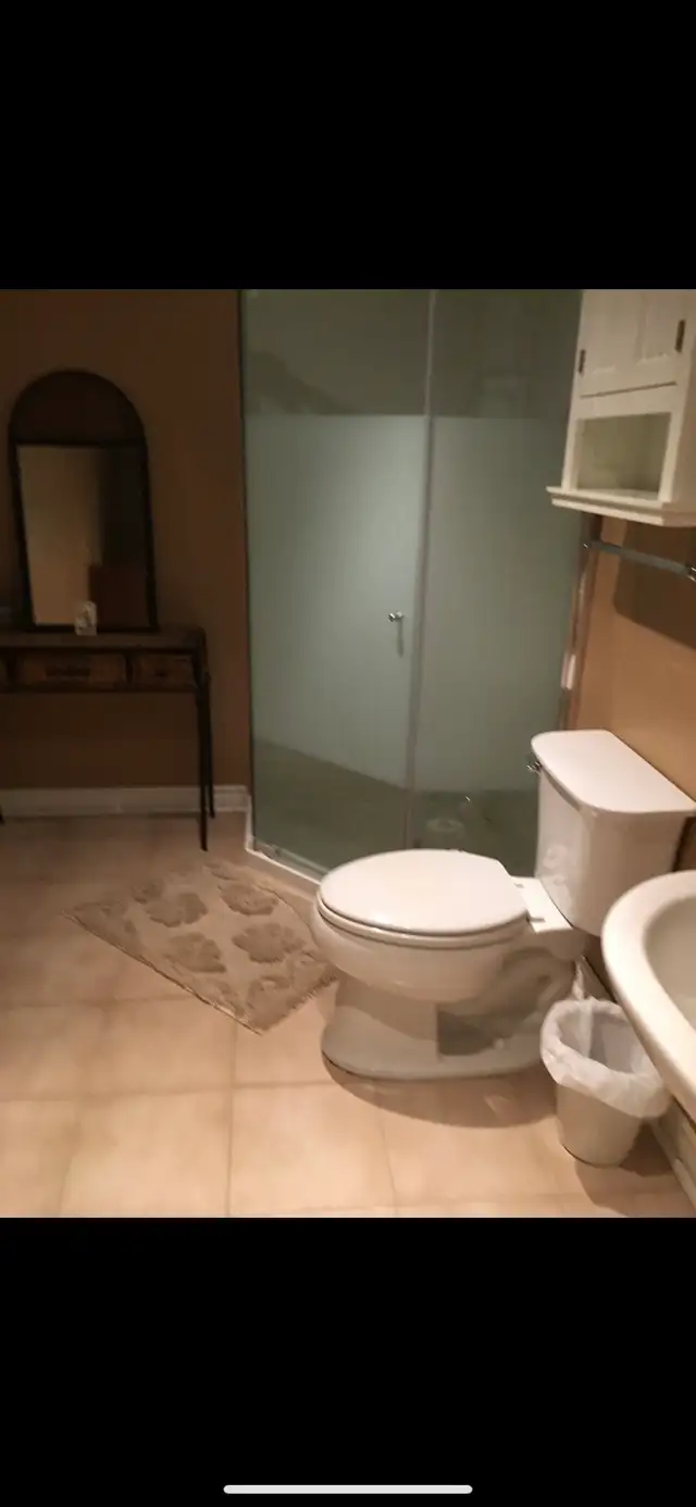 Basement Apartment rent in Long Term Rentals in Markham / York Region - Image 6