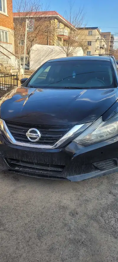 Selling my 2016 Nissan Altima with 139,000 miles. I am originally from the U.S. and currently in Mon...