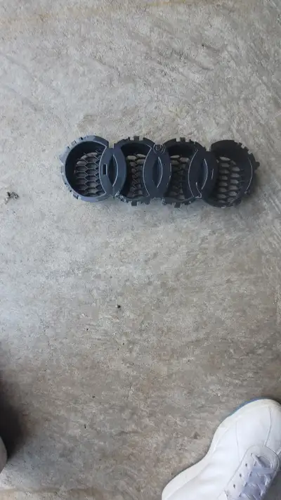 New bezels and gril only used 3 years Contact for more info