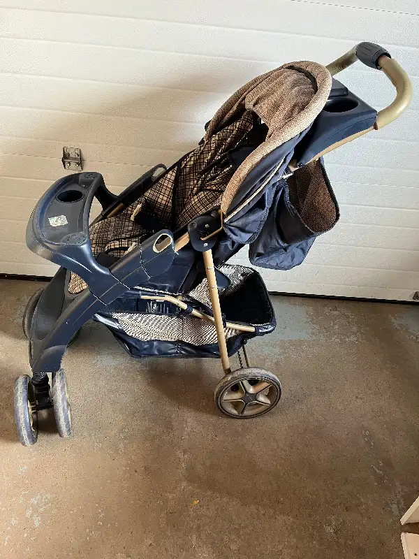 Baby stroller482731398603089920