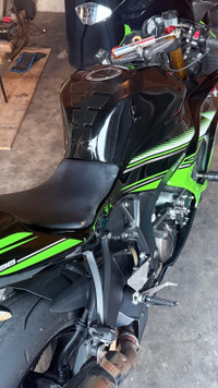 6/4 _kyohepi28 Akrapovic Slip-On Line (Titanium) EC Type Approval Exhaust