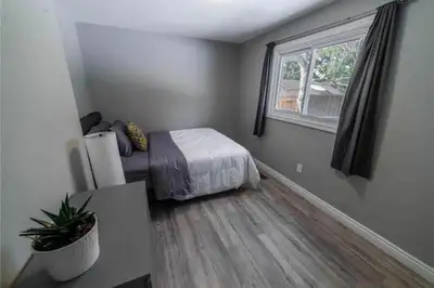 Sharing room for rent
