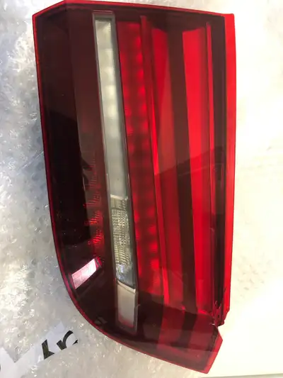 Selling a used BMW X5 2015 left tail light. This tail light is specifically designed for the 2015 BM...
