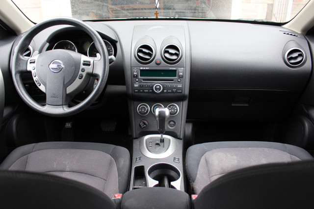 2008 Nissan rogue AWD in Cars & Trucks in Markham / York Region - Image 2