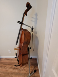 4/4 Eastman 200 Cello