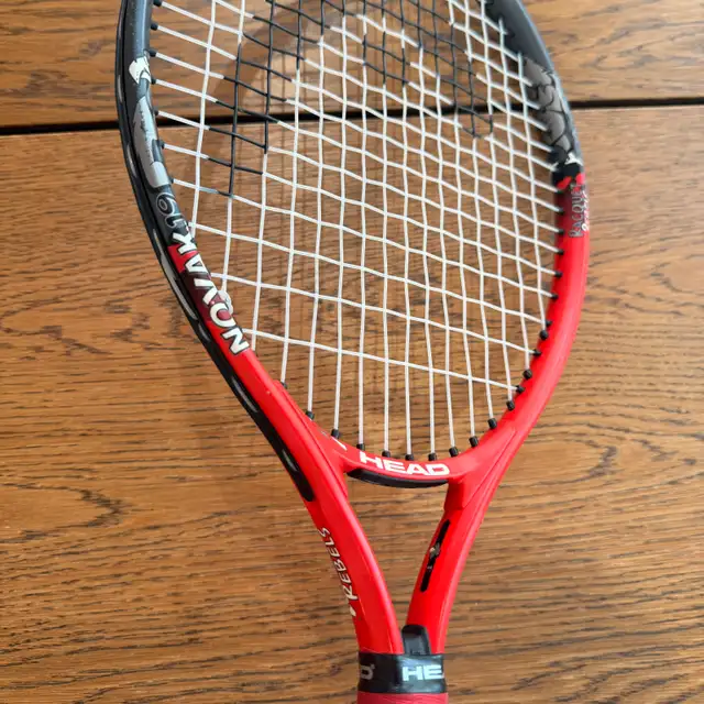 Head Novak 19 Tennis Racquet in Tennis & Racquet in City of Toronto - Image 3