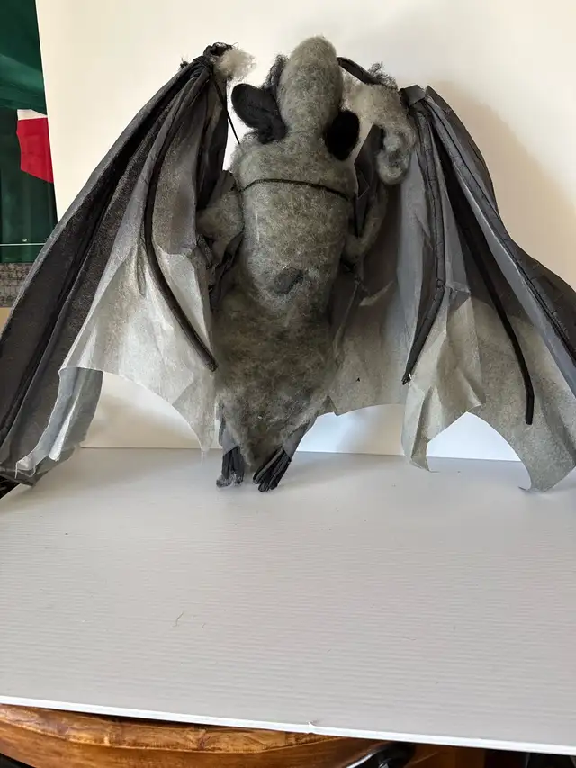 Halloween bat decoration 588277094192271362