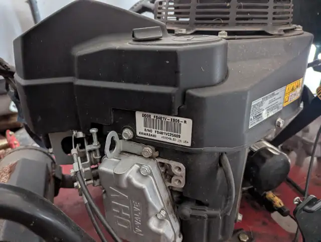 Toro Proline 32" commercial mower in Lawnmowers & Leaf Blowers in Ottawa - Image 3