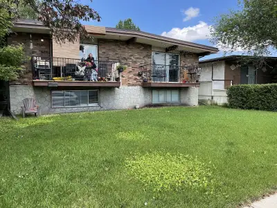 Basement 518 23 Ave NE. Rental ready for moving in immediately ! Legalized + Cozy 2 beds south facin...