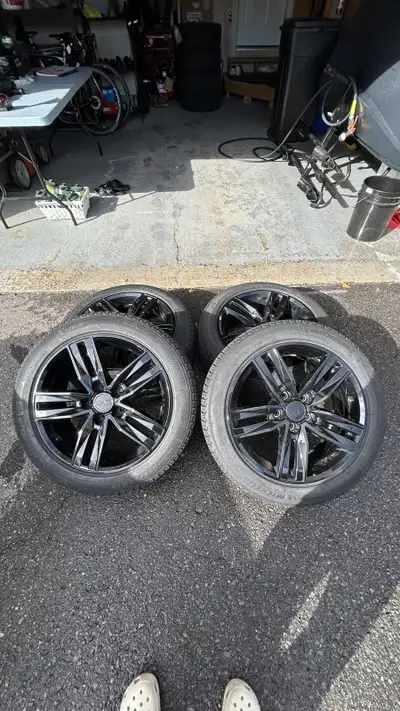 DAI Wheels + Michelin X-Ice Tires Winter Wheels (5x120) Michelin X-ICE Tires (225/50R18) Black 18inc...