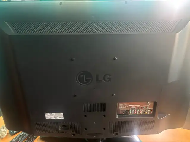65 inch LG 1080 High Def TV in TVs in Gatineau - Image 3