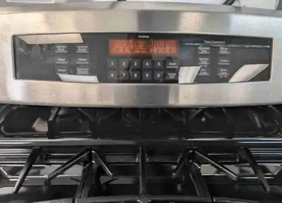 30" Full Size GE Gas Top Stove Burner Stainless Steel, View more