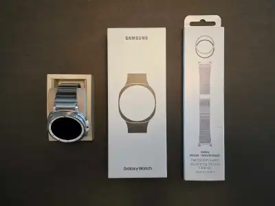 Galaxy Watch 8 Classic & Samsung Metal Band, View more