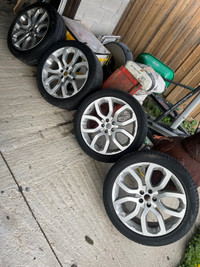 20inch Range Rover rims and tires 