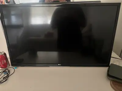 LG TV 32inch, View more