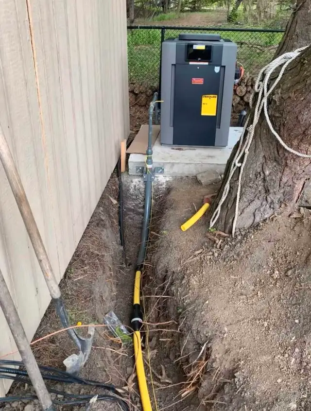 SERVIC INSTA! REPAIR POOL HEATER ^&lt; in Hot Tubs & Pools in Mississauga / Peel Region - Image 4