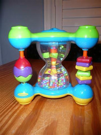 Toddler Infantino large hour glass shaker toy