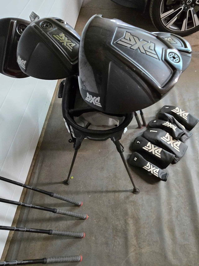 Women's Right hand  Pxg club and bag set in Golf in Edmonton - Image 2