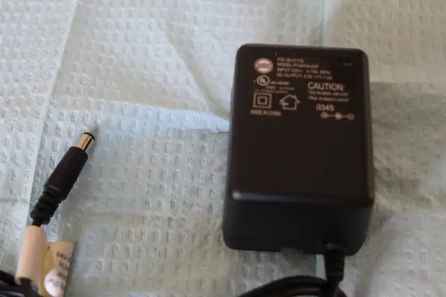 Power Adapters/chargers of various types in General Electronics in Edmonton - Image 5
