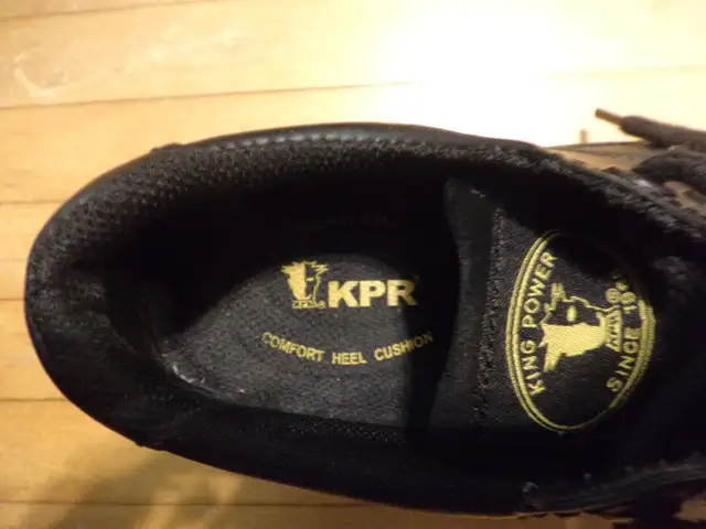 A great pair of Steel Toe Shoes - Reduced! in Men's Shoes in City of Toronto - Image 4