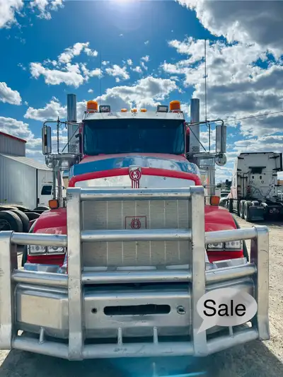 2015 Kenworth Tri-Drive – Ready to Work Strong, reliable truck that’s been well maintained Motor and...