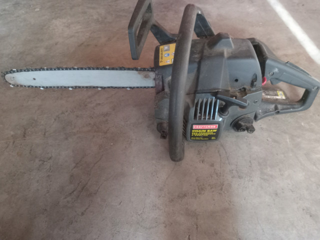 Craftsman 16" Chainsaw in Power Tools in Annapolis Valley - Image 2