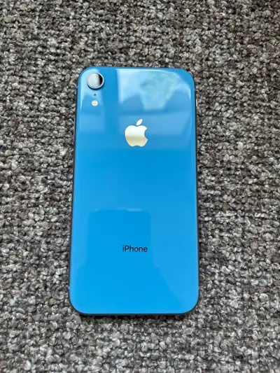 iPhone XR: 99% Battery Health, Very Good Condition, View more