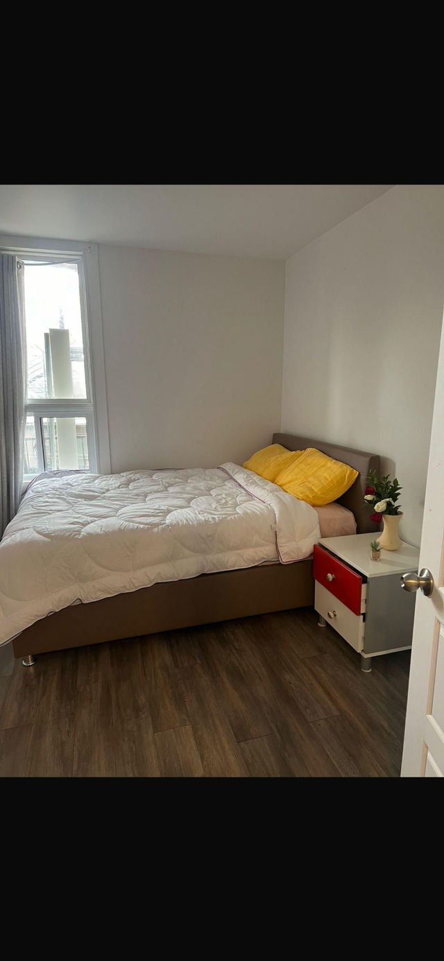 Chambre à louer in Room Rentals & Roommates in City of Montréal - Image 2