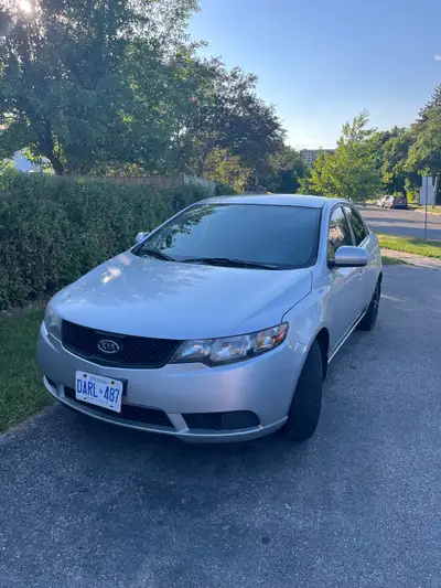 2010 Kia Forte LX 4DR– Automatic – 292,800 KM Selling my 2010 Kia Forte LX. Runs and drives well, re...